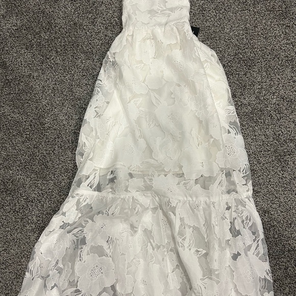 Lulu’s Feeling Like Forever White Jacquard Organza Lace-Up Midi Dress - Picture 5 of 6